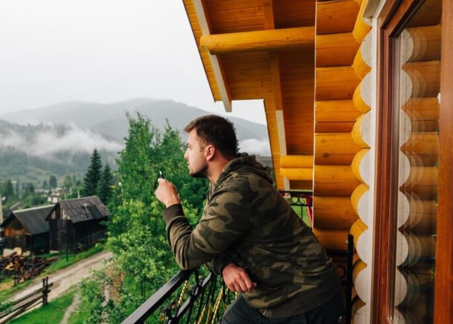 The Mountain Lodge Where Silence Costs Extra