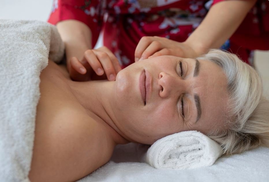 Can Money Buy Time? The $10,000-a-Night Spa That Says Yes