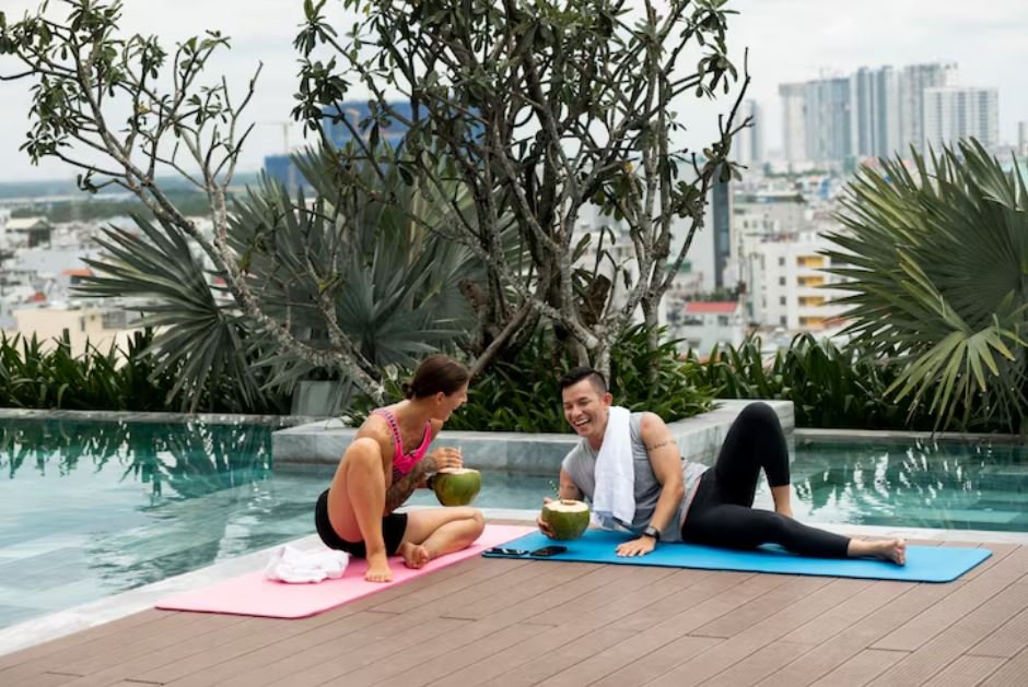 Why Rooftop Spas Are the Next Big Thing in Urban Luxury